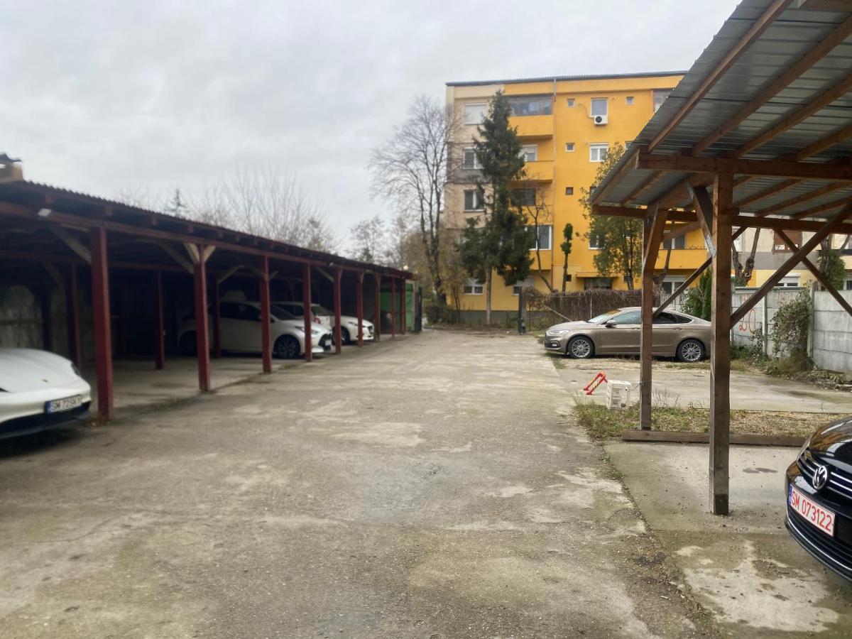 2Br Cosy Apart 사투마레 외부 사진